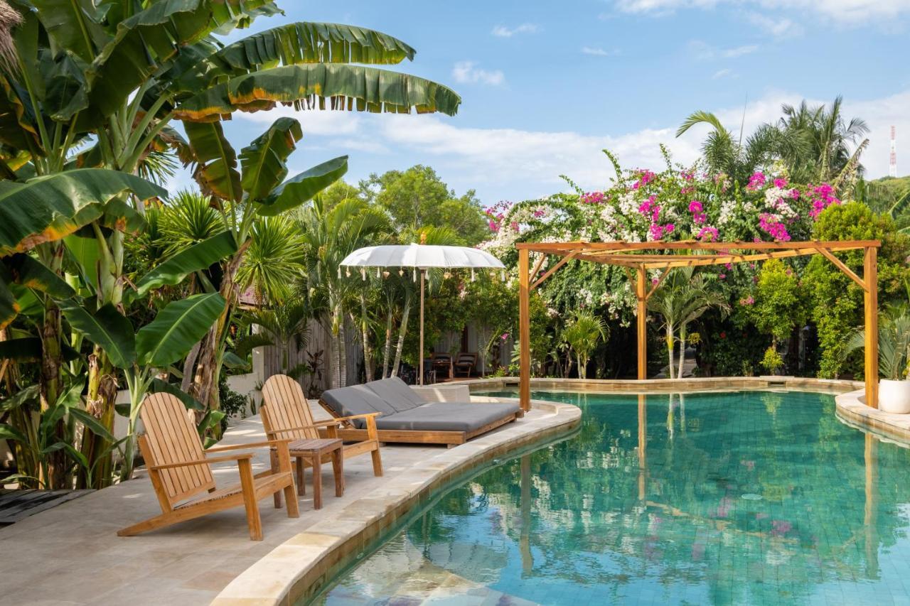 Gili Teak Beach Front Resort Gili Trawangan Exterior foto